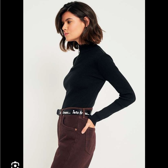 Urban Outfitters Black Zip Up Top - Size M - Picture 2 of 7